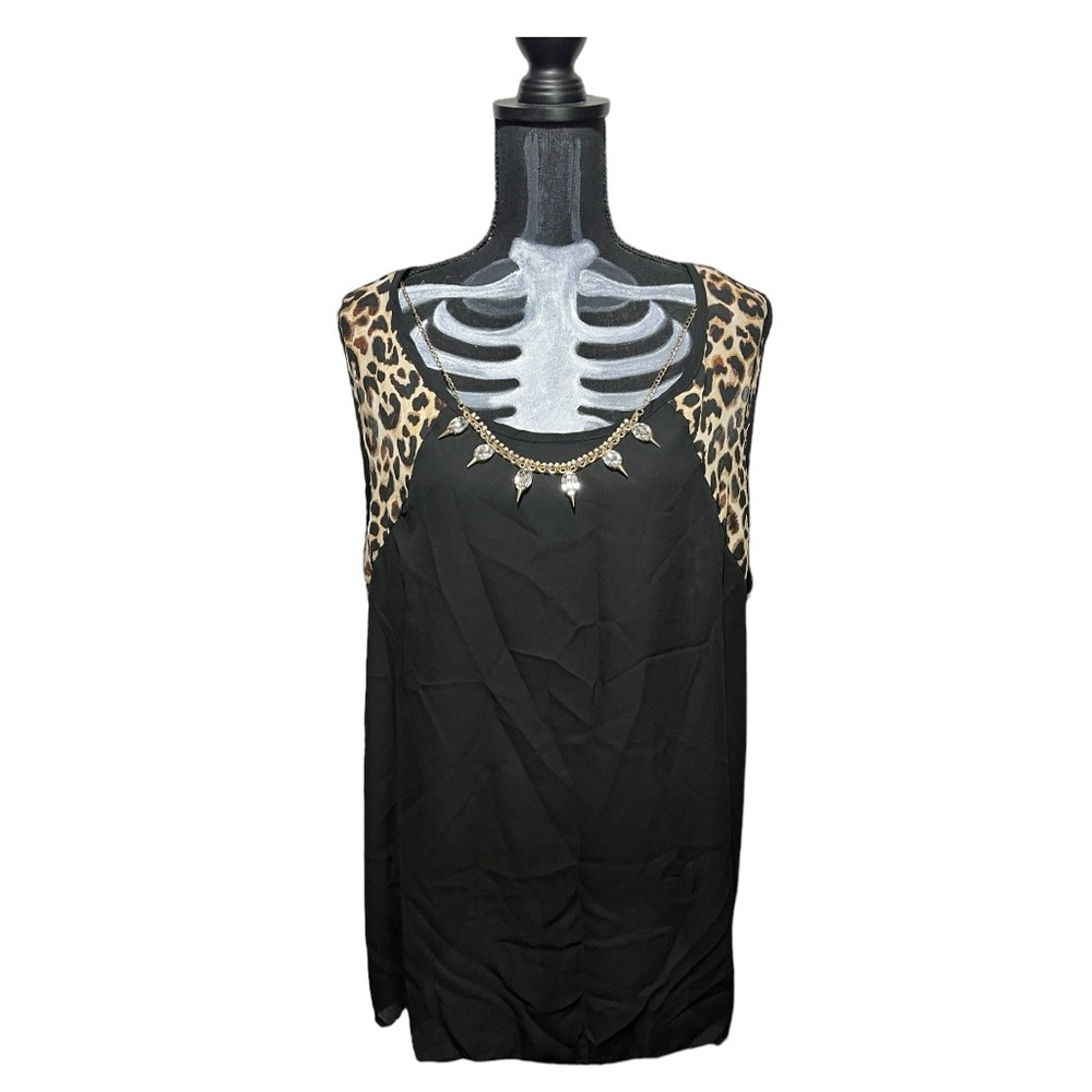 Ashley Stewart leopard print tank top with necklace